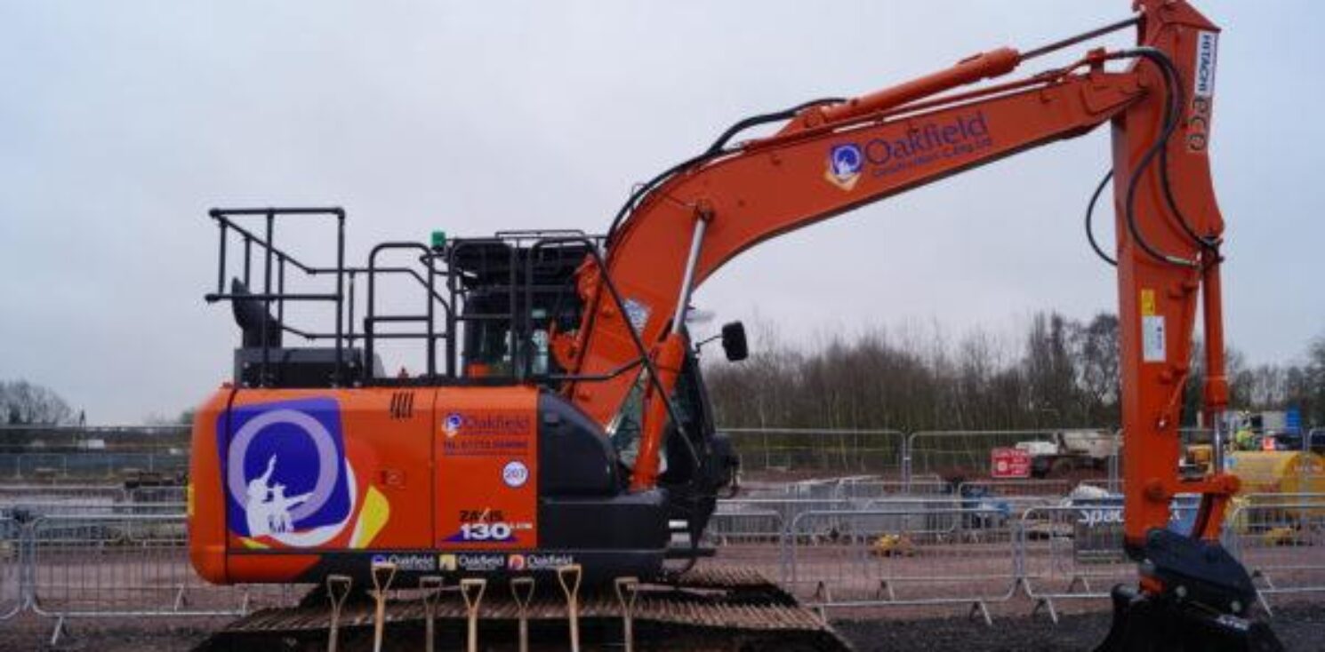 Oakfield digger